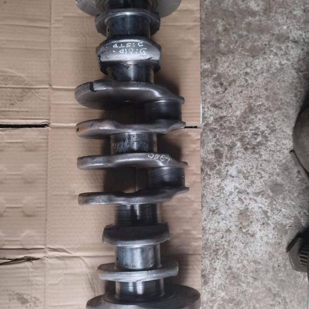Crankshaft / Crank Shaft 320GC / 320D2 CAT C7.1 / C 7.1 / Caterpillar Asli Siap pakai
