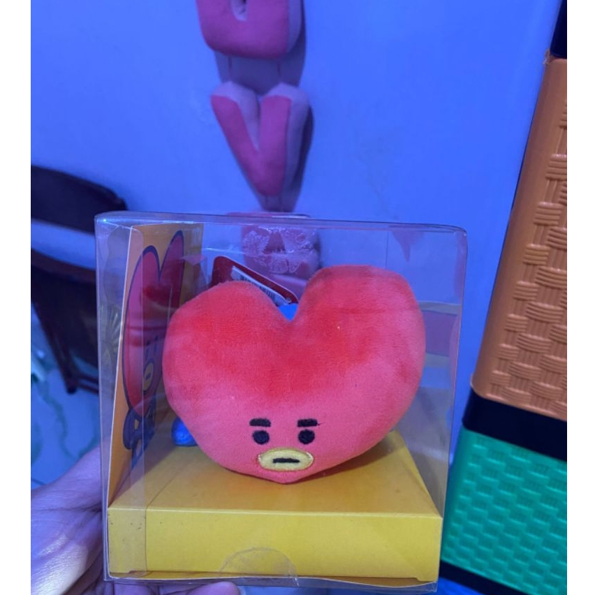 ( Ready Stok ) BT21 Tata Magnet Lying Official Original
