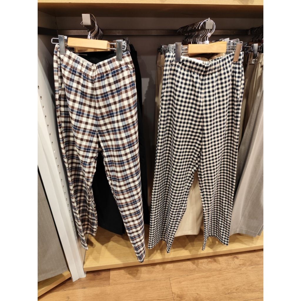 Celana Panjang Flannel Kotak Wanita Uniqlo (Unisex)