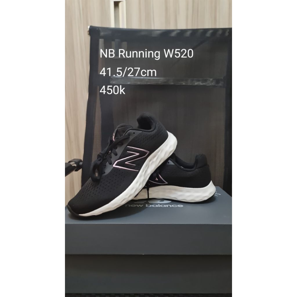 Sepatu New Balance NB Running W 520 - 41.5 Original