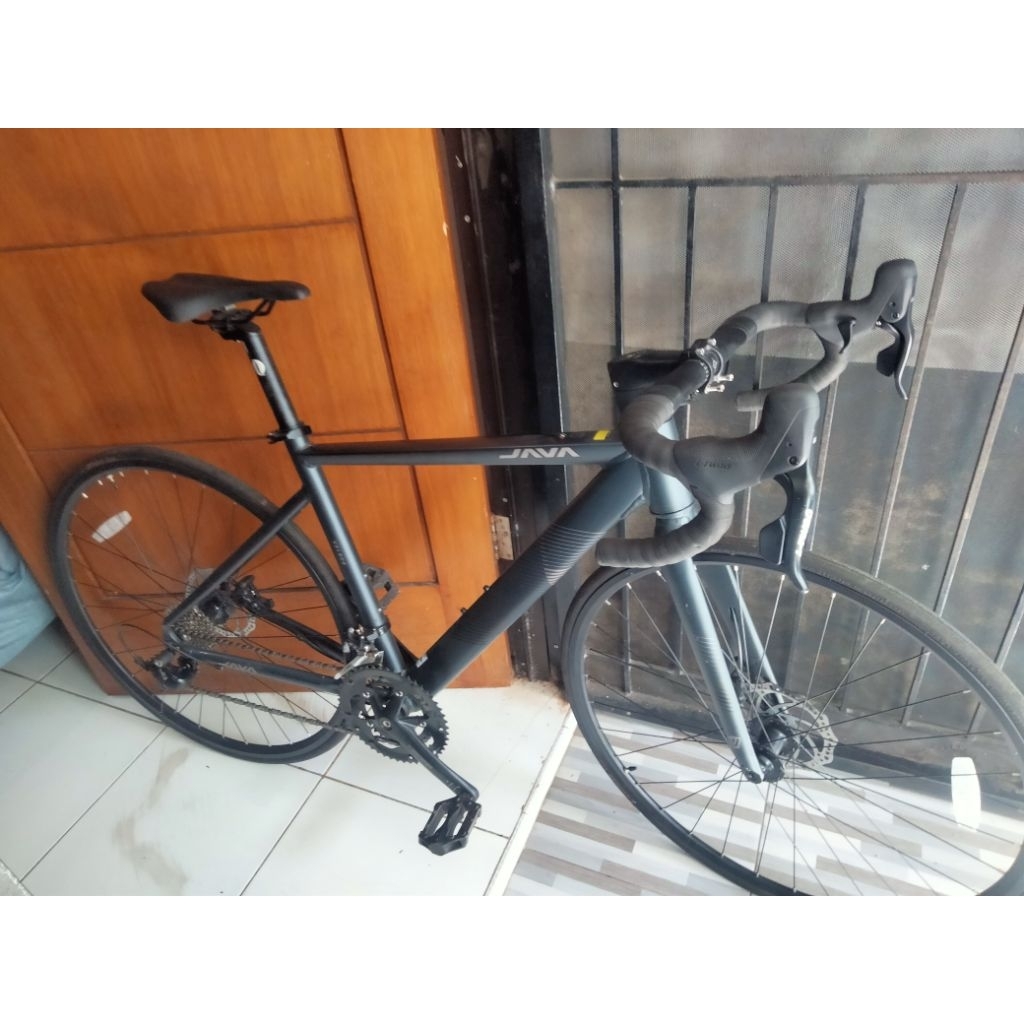 sepeda roadbike Java Veloce 3