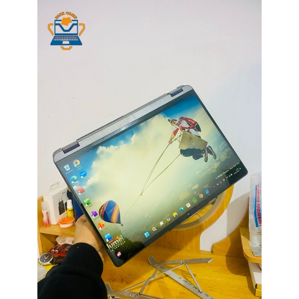 Lenovo Flex 5 Touchscreen. Ryzen 3 5300u. ram 8/512gb ssd. normal. mulus