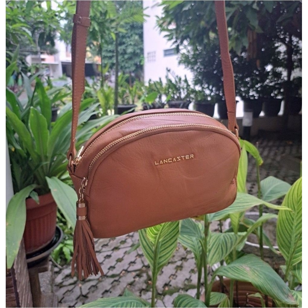 Preloved Slingbag Lancaster