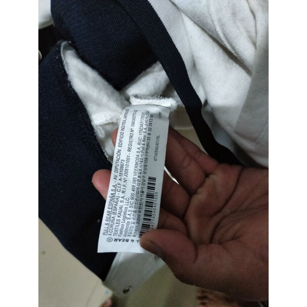 Varsity Pull and Bear