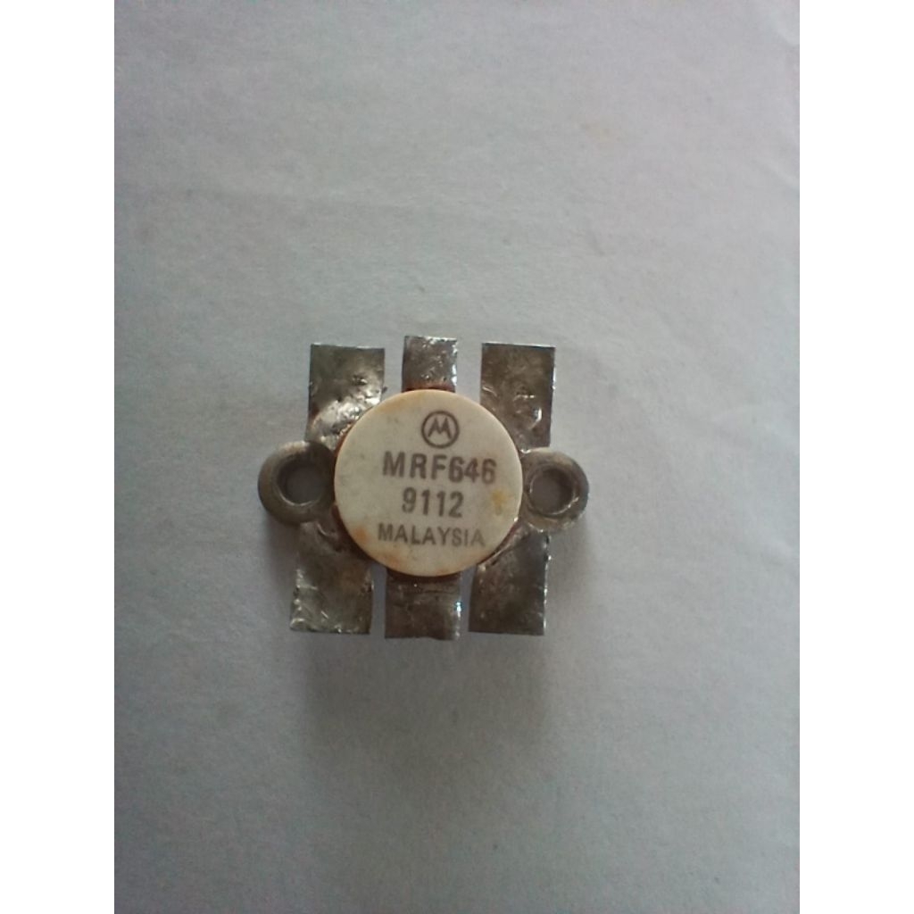 Transistor RF Power Amplifier l Motorola MRF646
