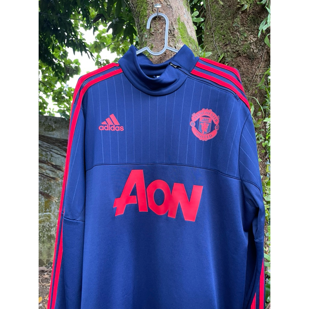 Manchester United Training Kit Long Slave