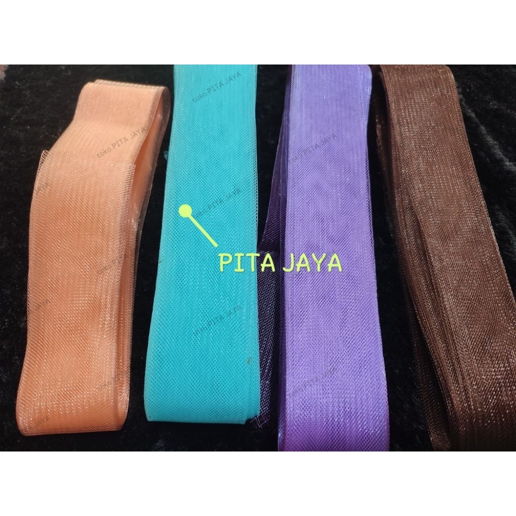 YURE /JALA NET per meter (lb.5cm)