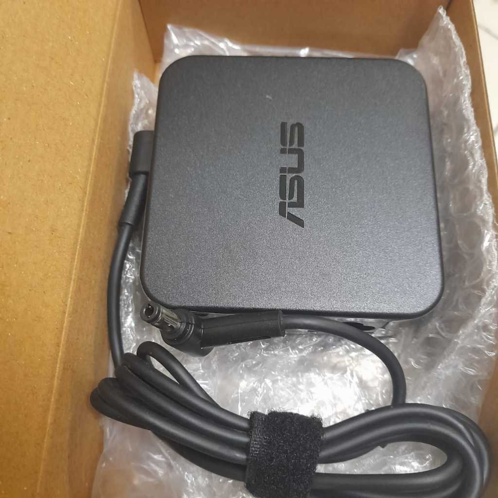 Adaptor Charger AIO Asus Pc All In One V222 V222F V222U V222G V222GAK V222FAK 4.74A 90W