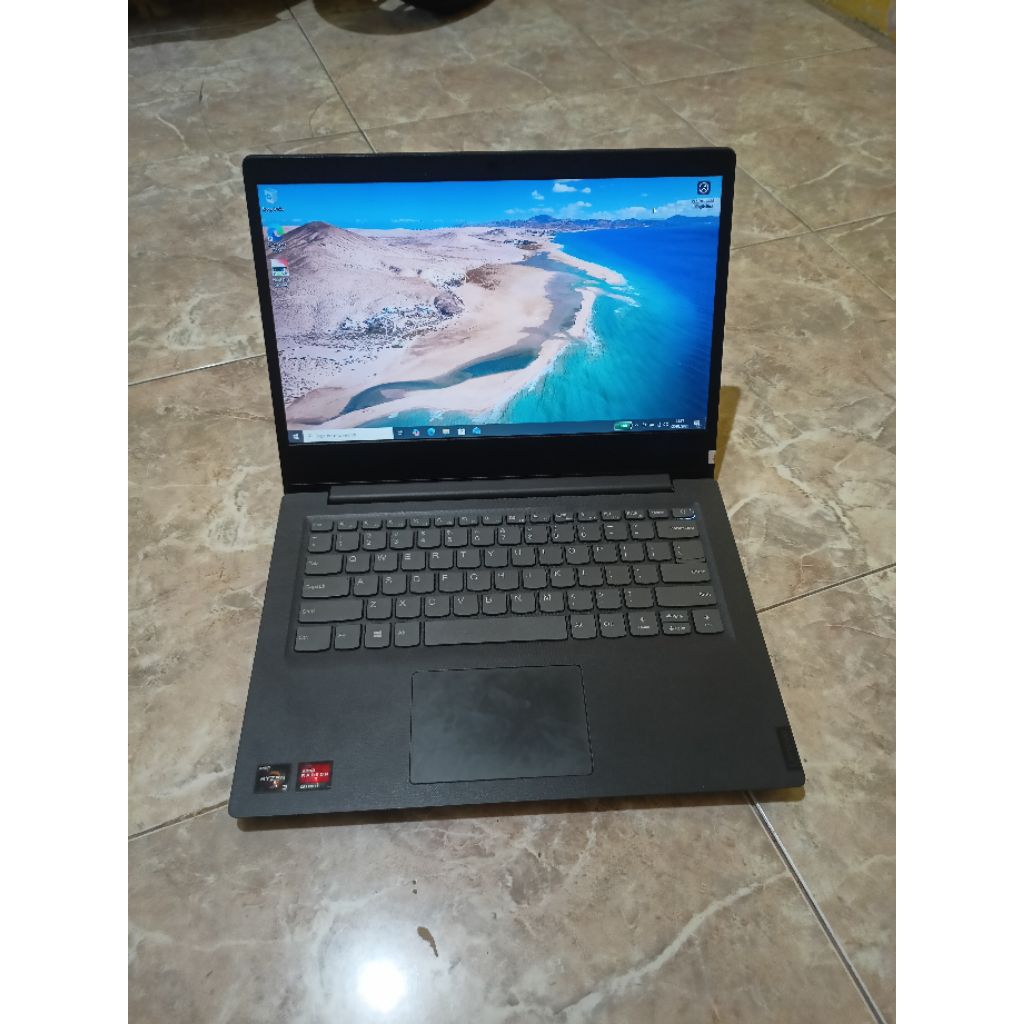 Laptop Lenovo V14 ADA