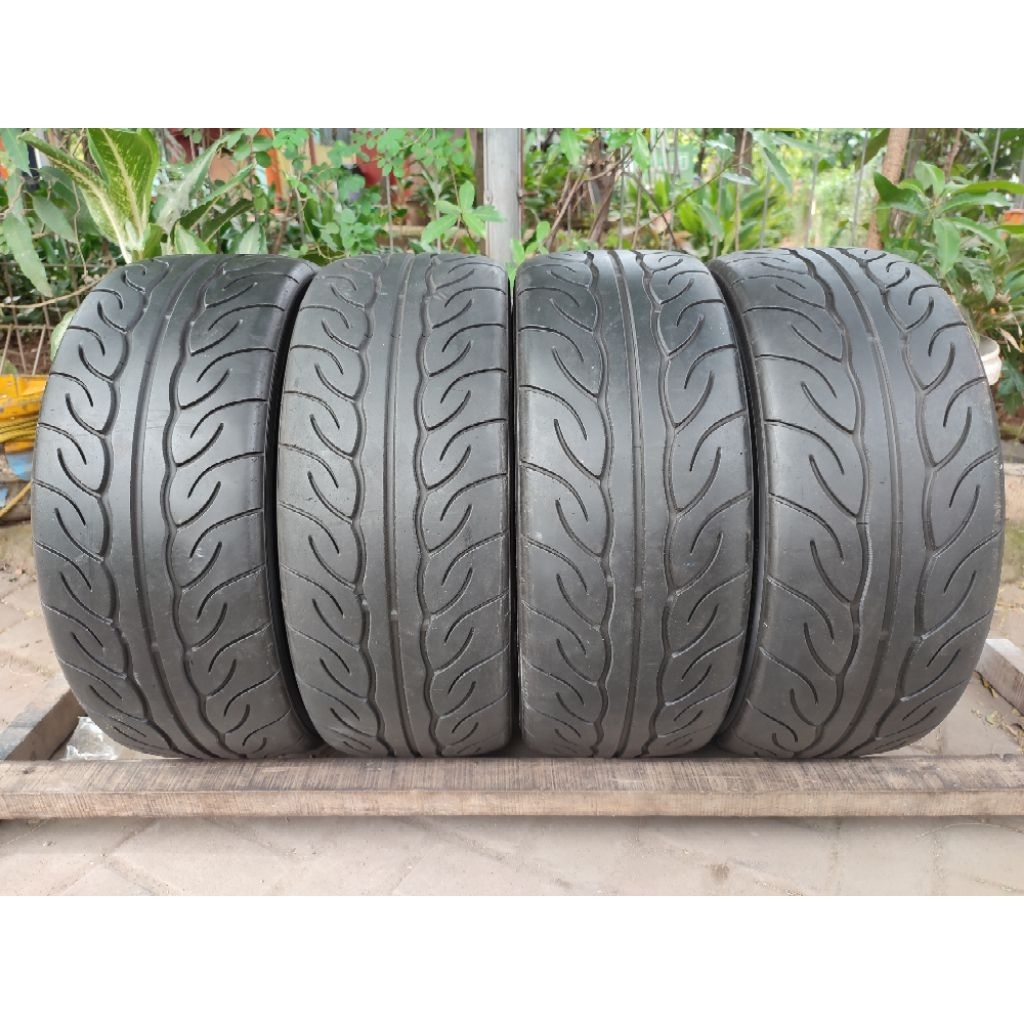Ban 205/45 R17 Yokohama Advan neova AD08
