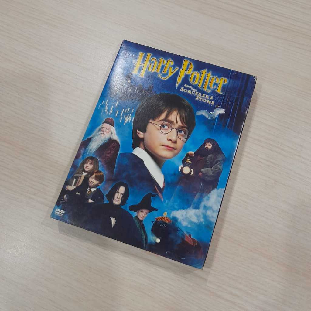 DVD Movie HARRY POTTER and the Sorcerer's Stone (2001) Daniel Radcliffe