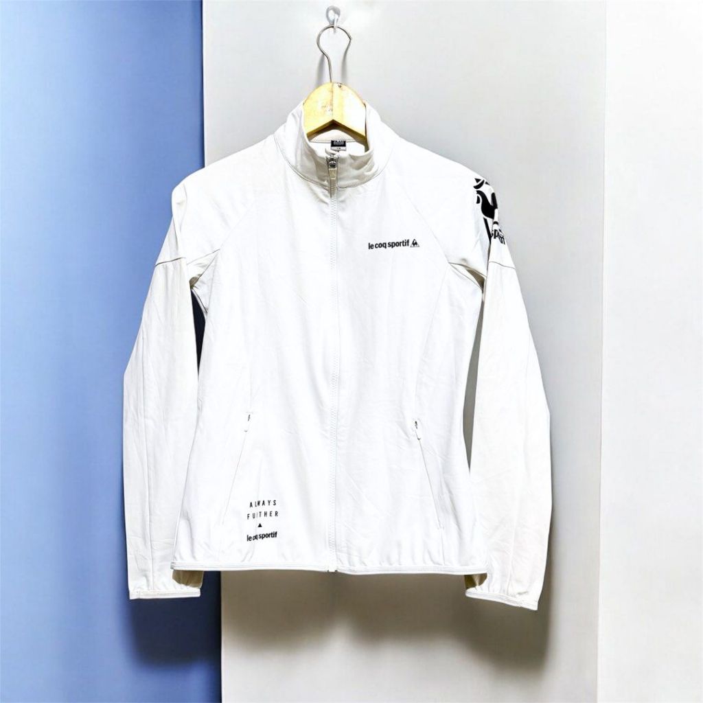 LE COQ SPORTIF womens running / trekking / outdoor / jogging tracktop jacket | jaket lari cewe lecoq