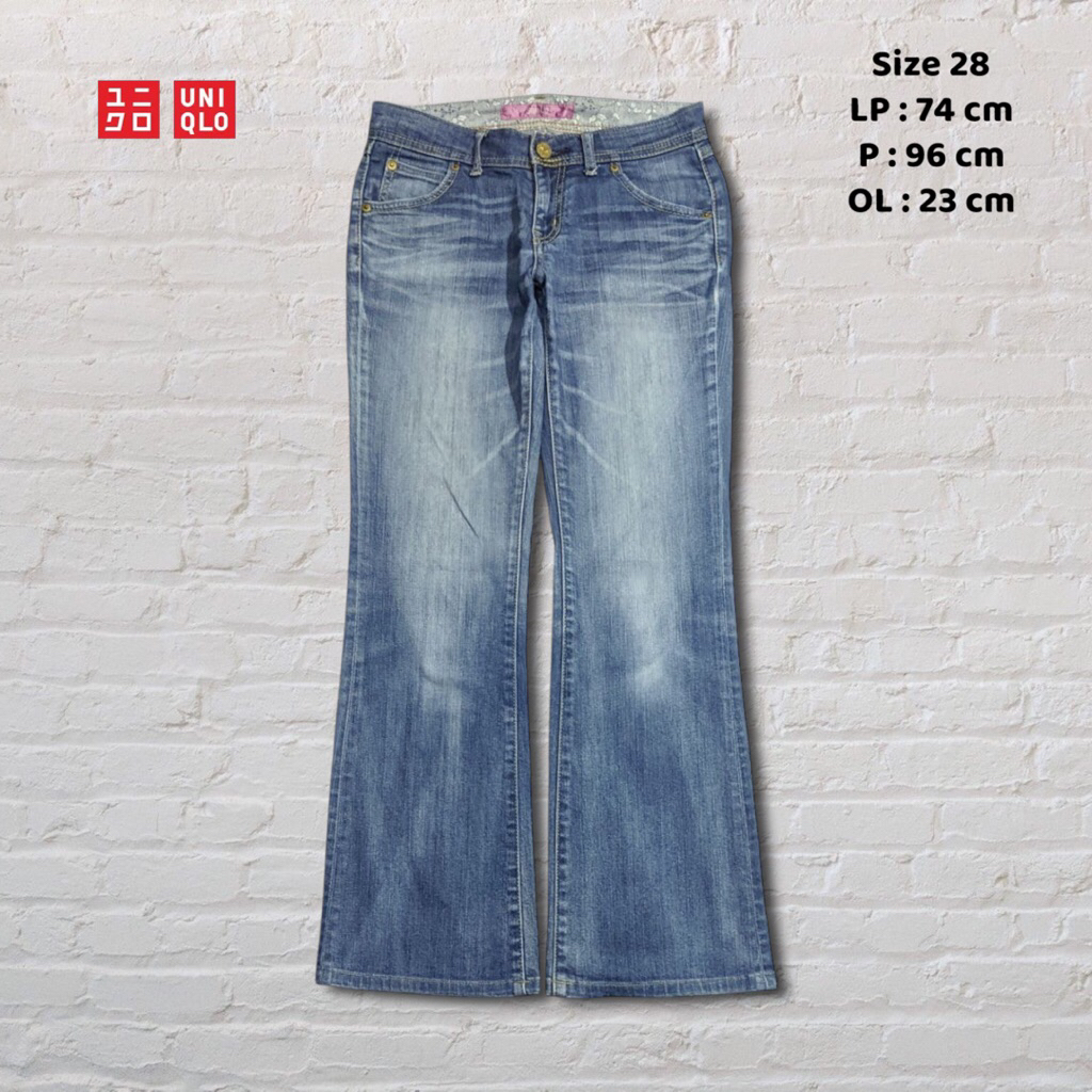 Size 28 Celana Panjang Jeans Uniqlo Blue Washed Fading Bootcut Original Second Preloved #C2J139