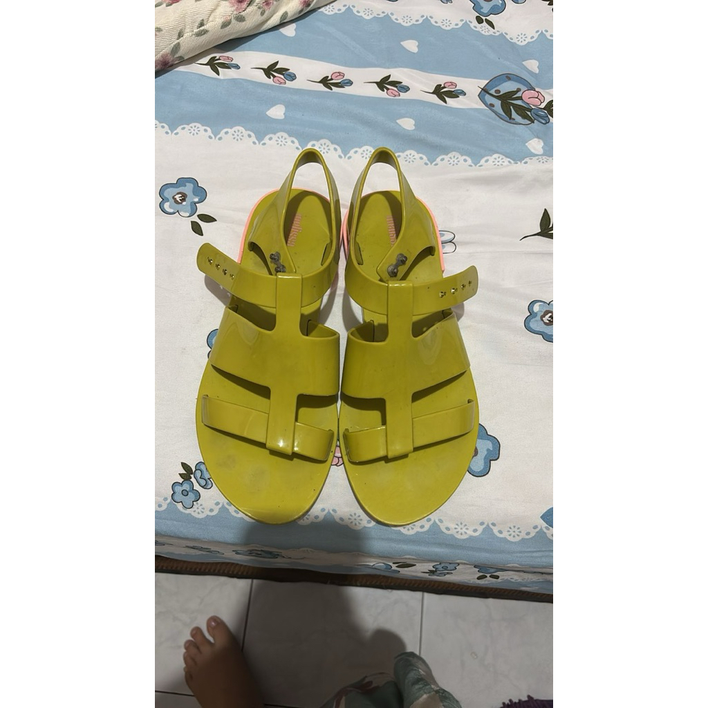 preloved melissa sandal