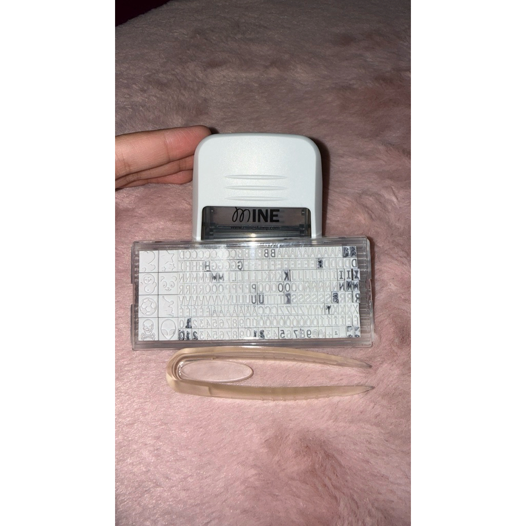 Preloved stamp baju Mine Stamp