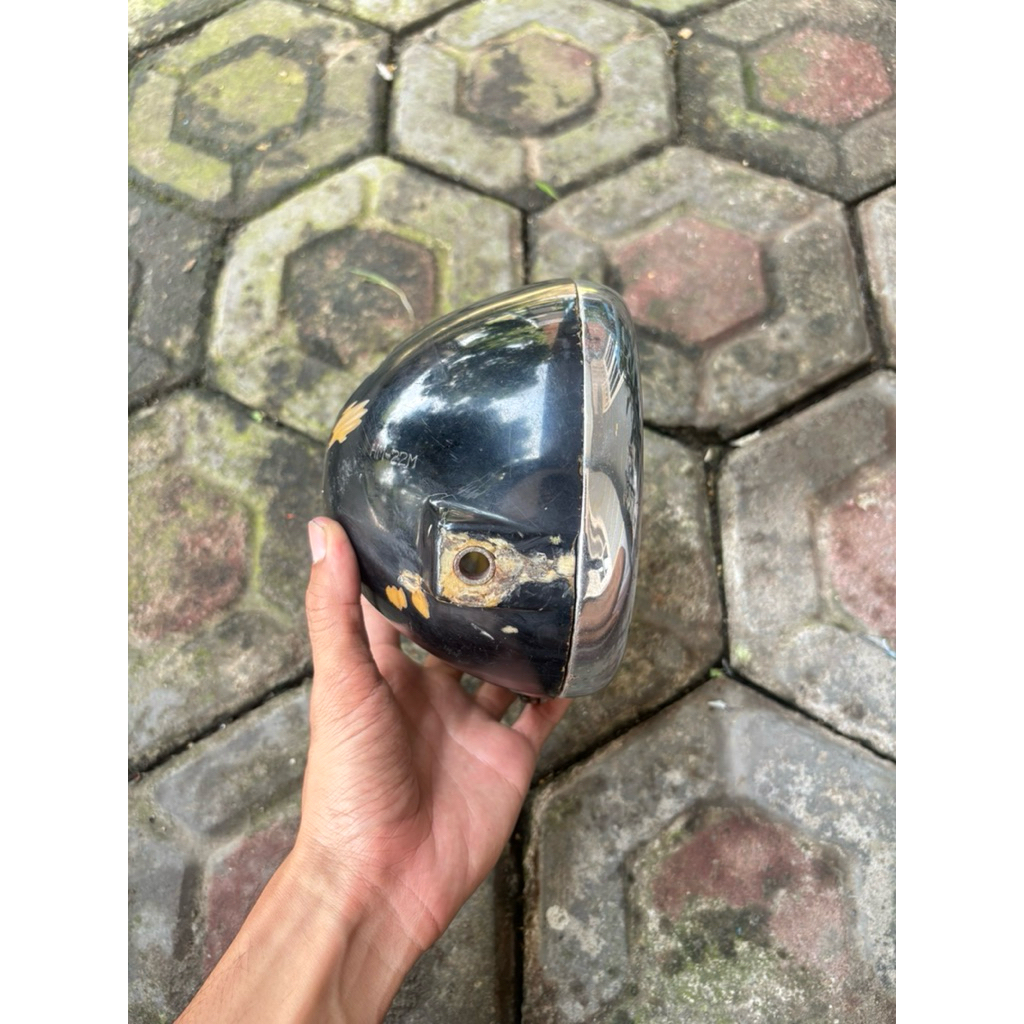 Batok Lampu Depan Honda CB100 CB125 S90Z HM-22M Original Gading Utuh