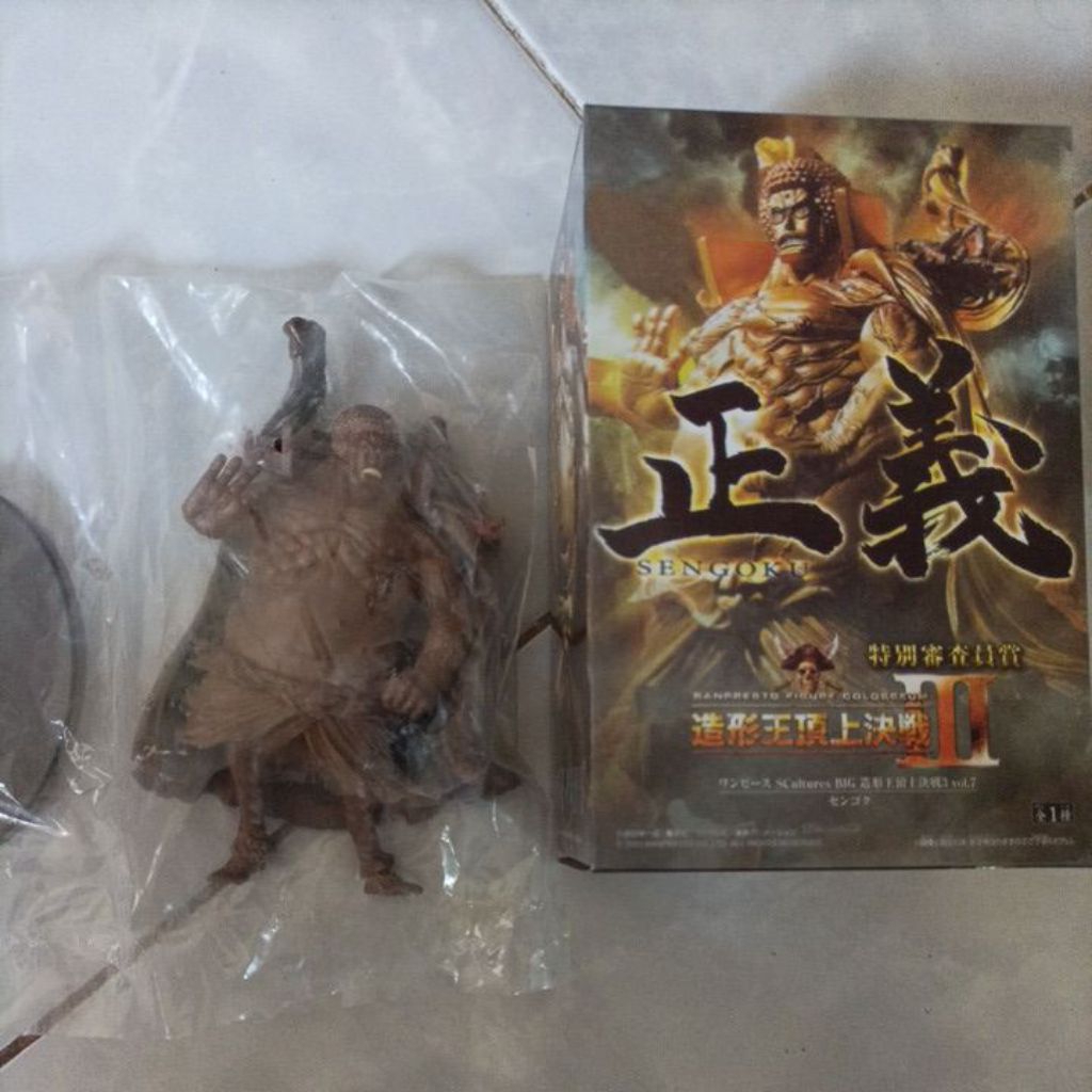 Admiral Sengoko Golden Budha one piece