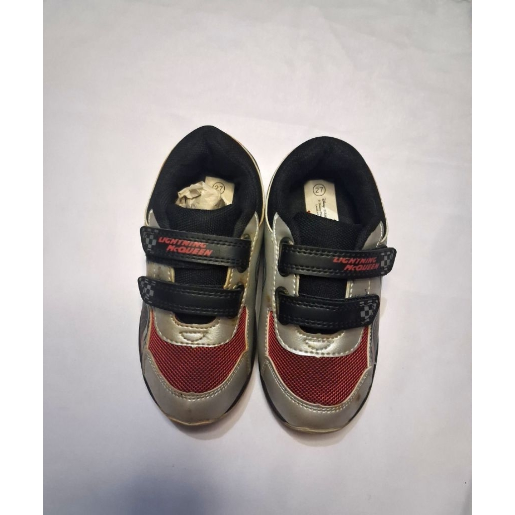 sepatu anak disney pixar cars baru