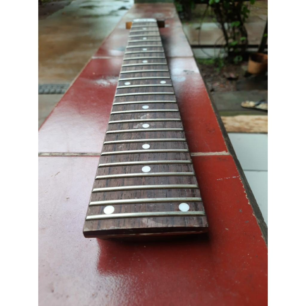Neck gitar Schecter 7 string model bridge