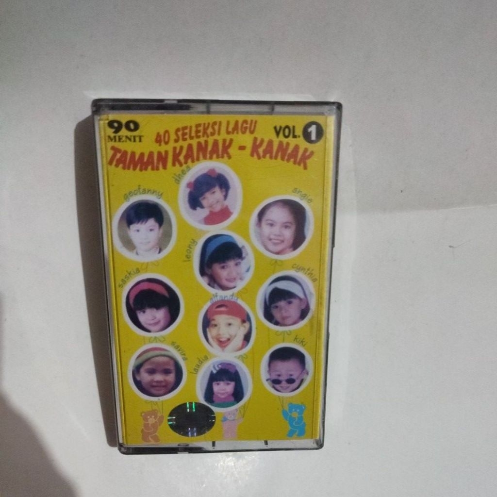 KASET 40 SELEKSI LAGU TAMAN KANAK KANAK VOL1