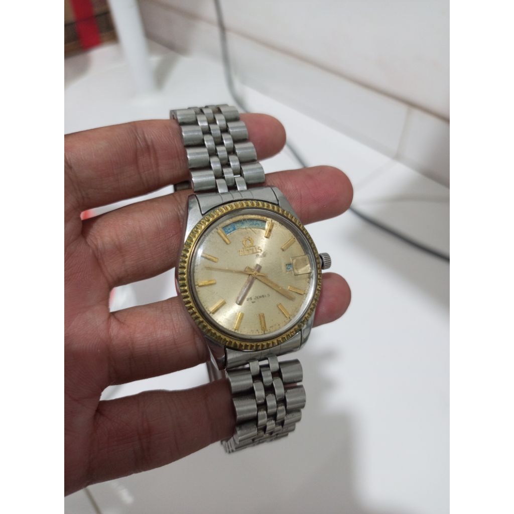 Titus president vintage minus