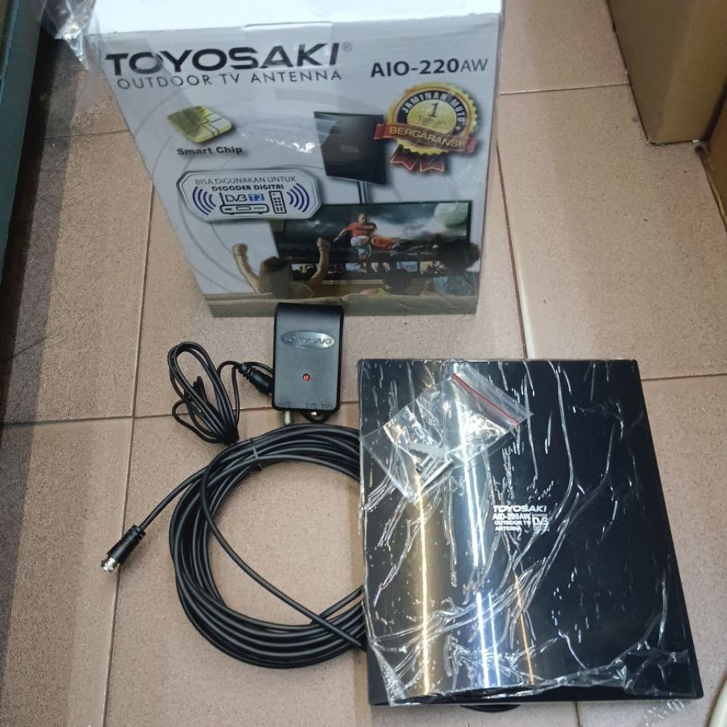 Antena outdoor/indoor Toyosaki