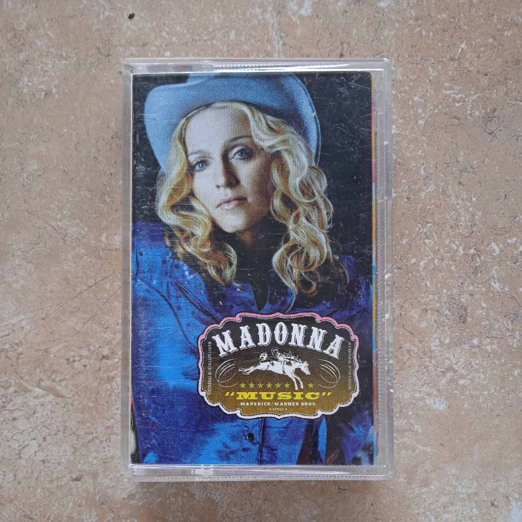 Kaset Pita Madonna "Music"