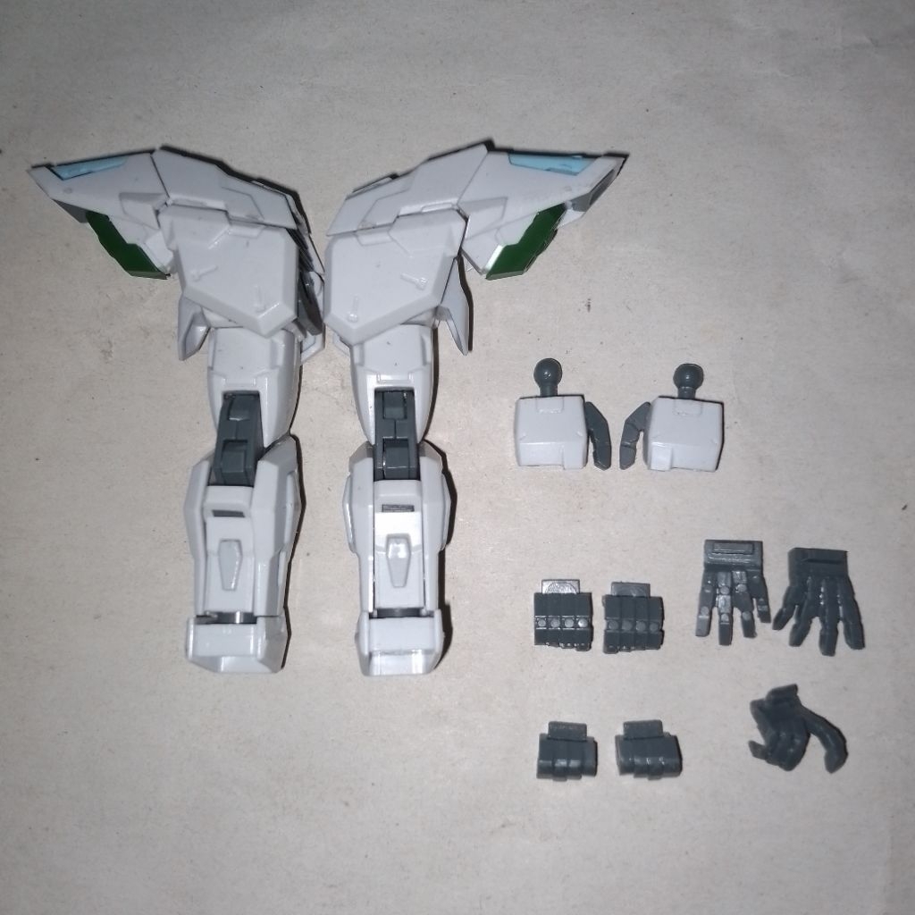 MG 1/100 Gundam Freedom 2.0 part Hand (KW, Bekas)