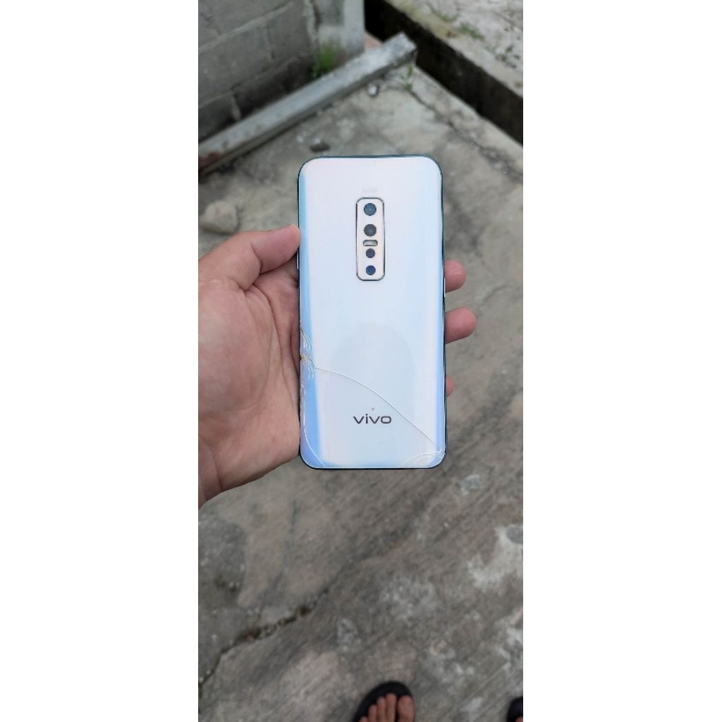 vivo v17 pro minus baca deskripsi