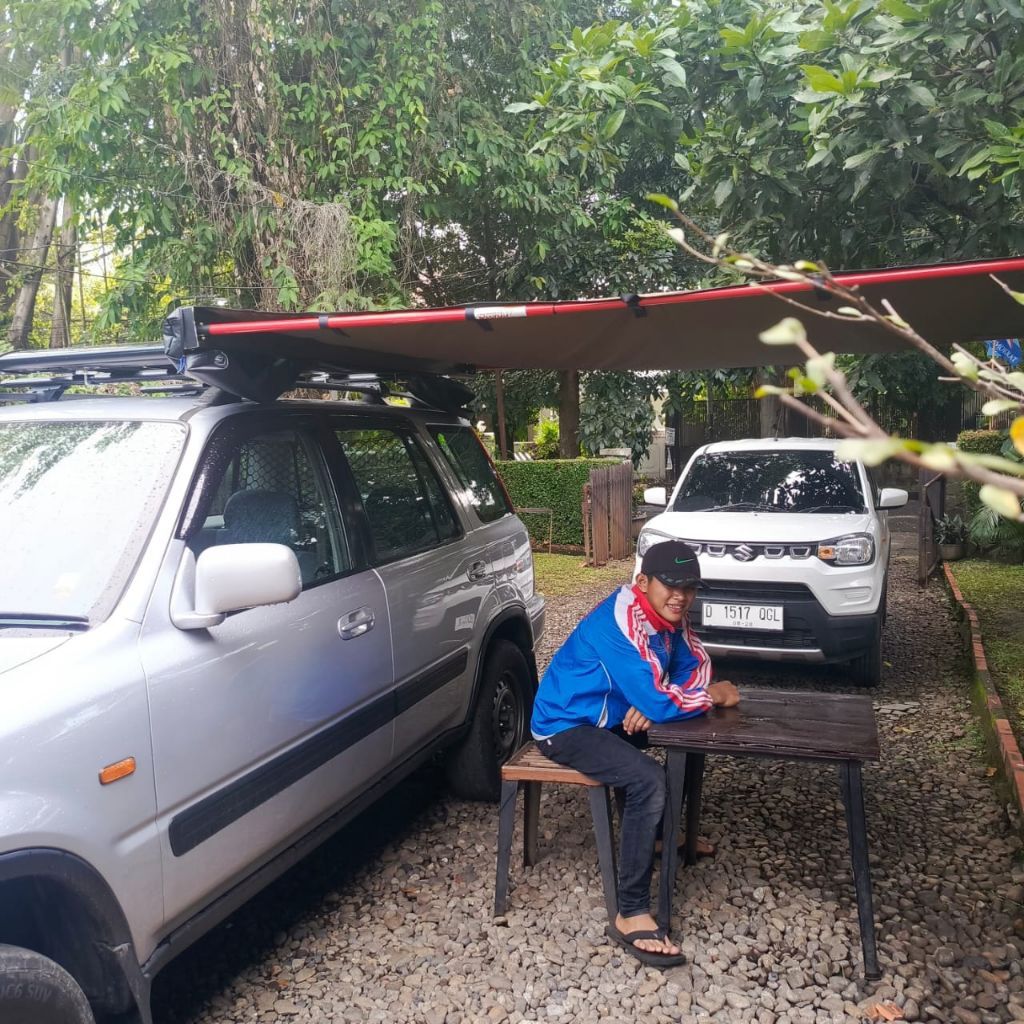 side awning universal