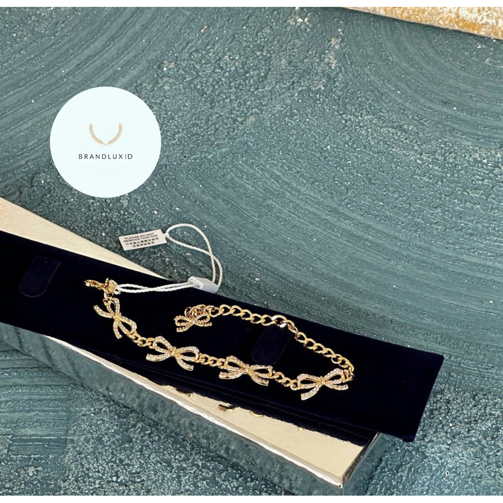 Self Portrait Bow Bracelet