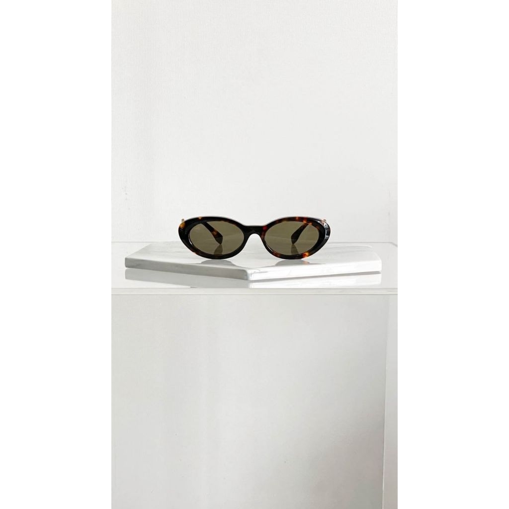 Fendi Oval FF Diamond Havana Sunglass