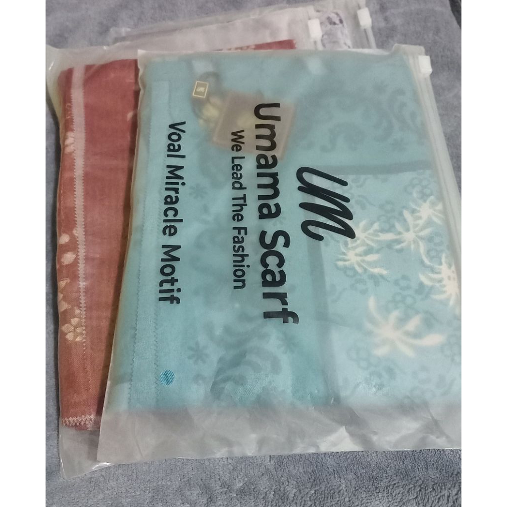 Jilbab Umama Segiempat Motif