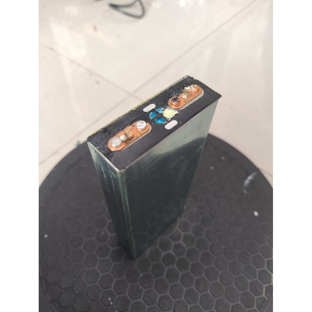 Baterai lifepo4 3.2v 22Ah Bekas Copotan untuk plts setrum pdc ups stabilizer