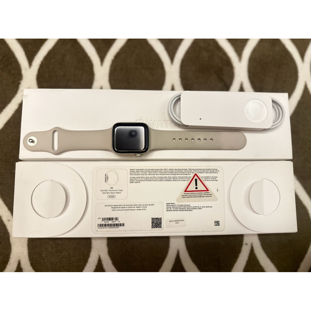 SECOND APPLE WATCH SE GEN 2 STARLIGHT 40MM