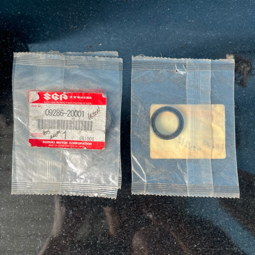 seal sil bosh swing arm Suzuki TS125 thunder 125 RGR original Nos japan 09286-20001