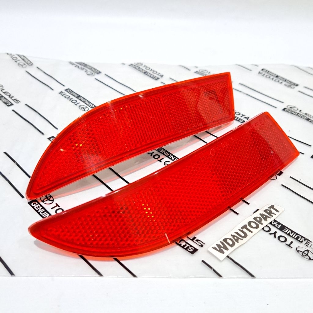 [READYSTOCK] Lampu Reflektor Mata Kucing Bumper Belakang avanza Xenia Veloz 2012-2025 RUSH TERIOS 20