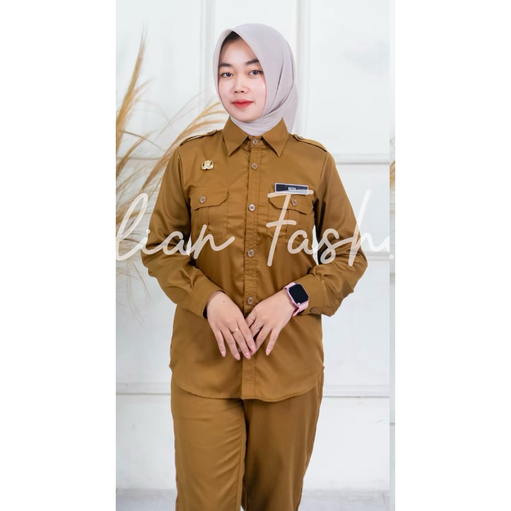 preloved setelah baju dan celana pdh