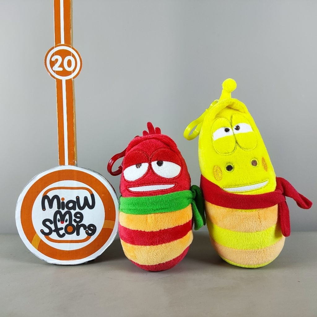 [Paket Ber-2] Ganci Gantungan Kunci Boneka Larva Sepaket isi 2 Kostum Sakit Original Larva