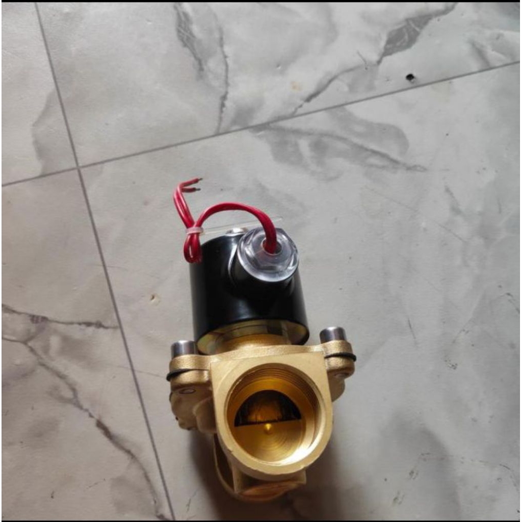 Selenoid valve 1 inch 220volt
