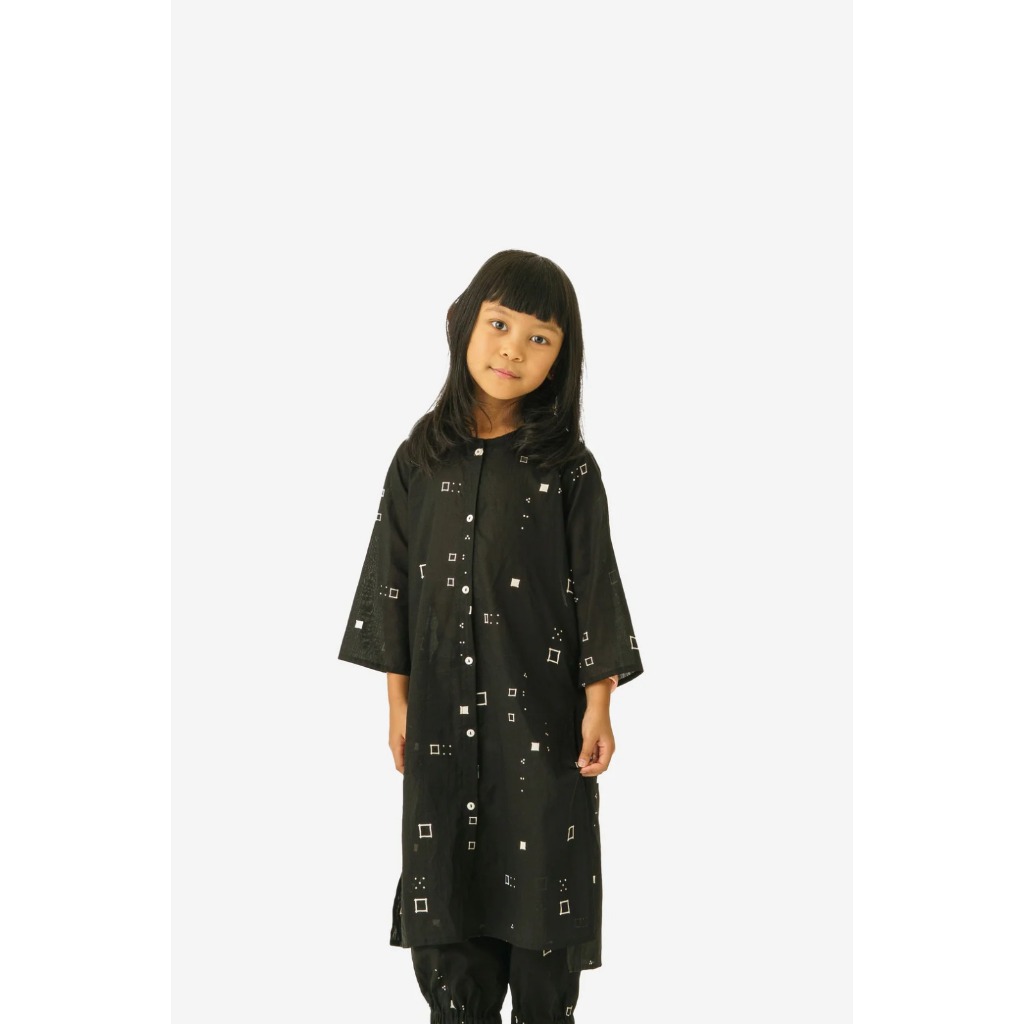 "Sejauh Mata Memandang X Tulus" - “Ruang Sendiri 1” - Kids Baju Panjang