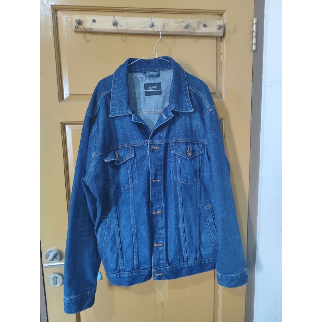 Jaket Denim Pria CutOff Falco Bekas