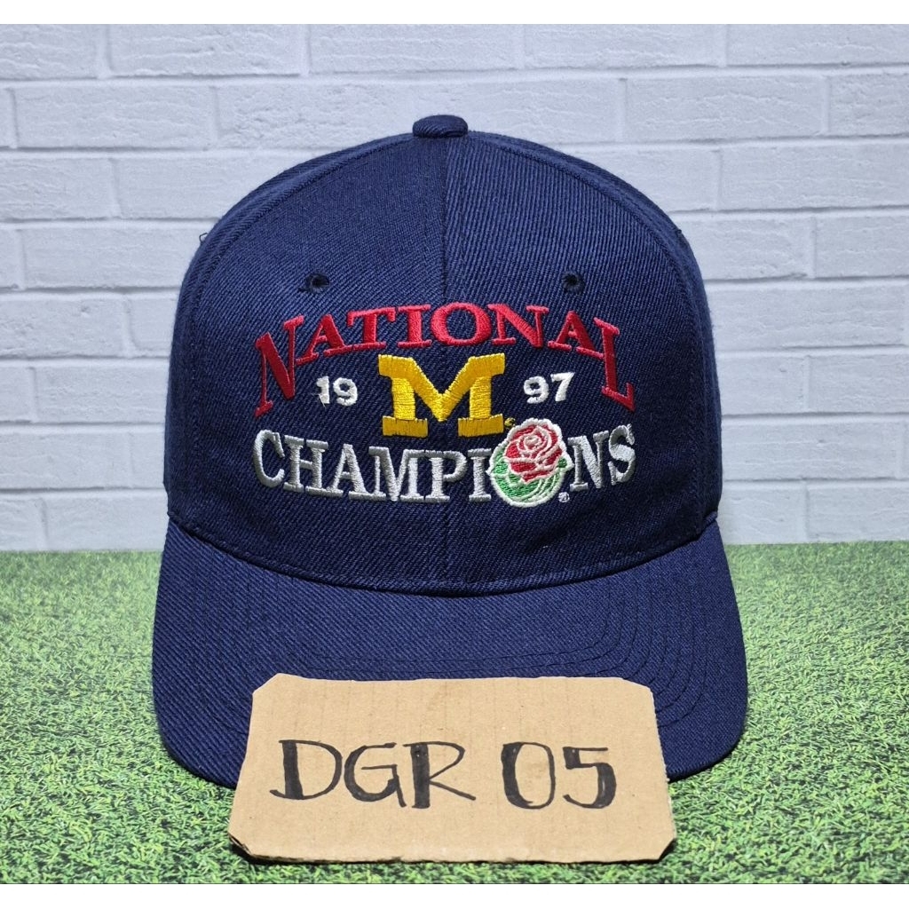 VINTAGE SNAPBACK MICHIGAN