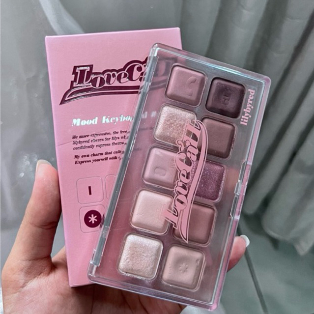 PRELOVED EYESHADOW LILYBYRED