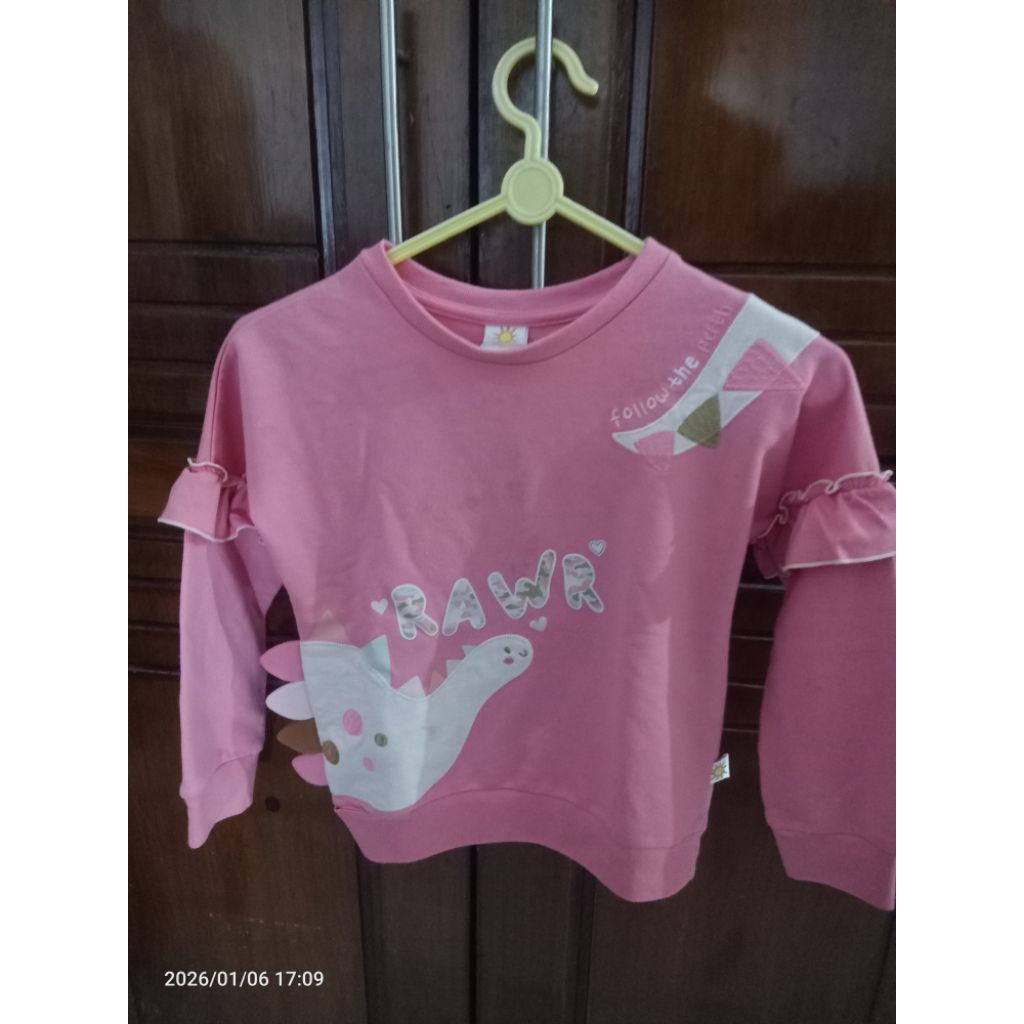 Atasan anak perempuan little m