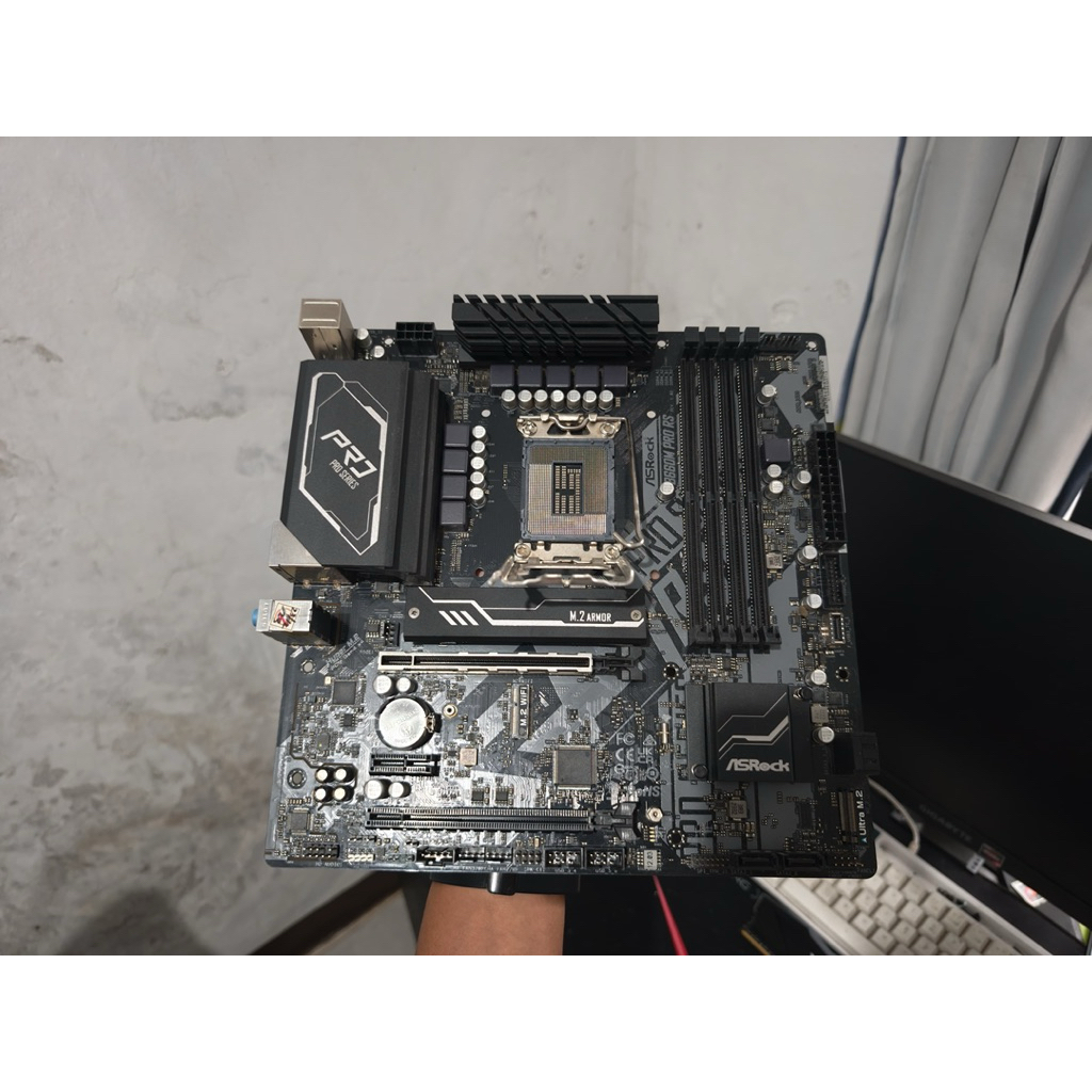 Asrock B660m Pro Rs LGA 1700 DDR4