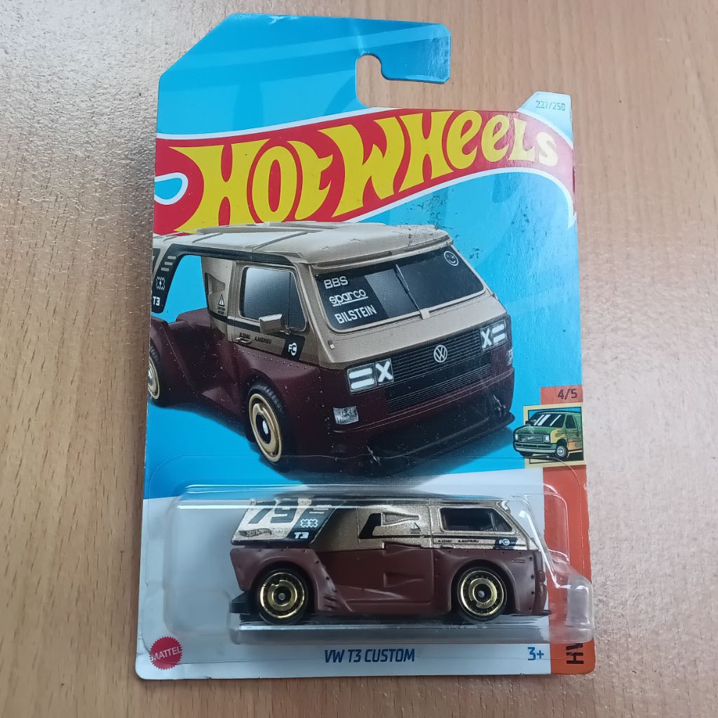 Diecast Hot Wheels HW Vans Volkswagen VW T3 Custom Kuning Krem