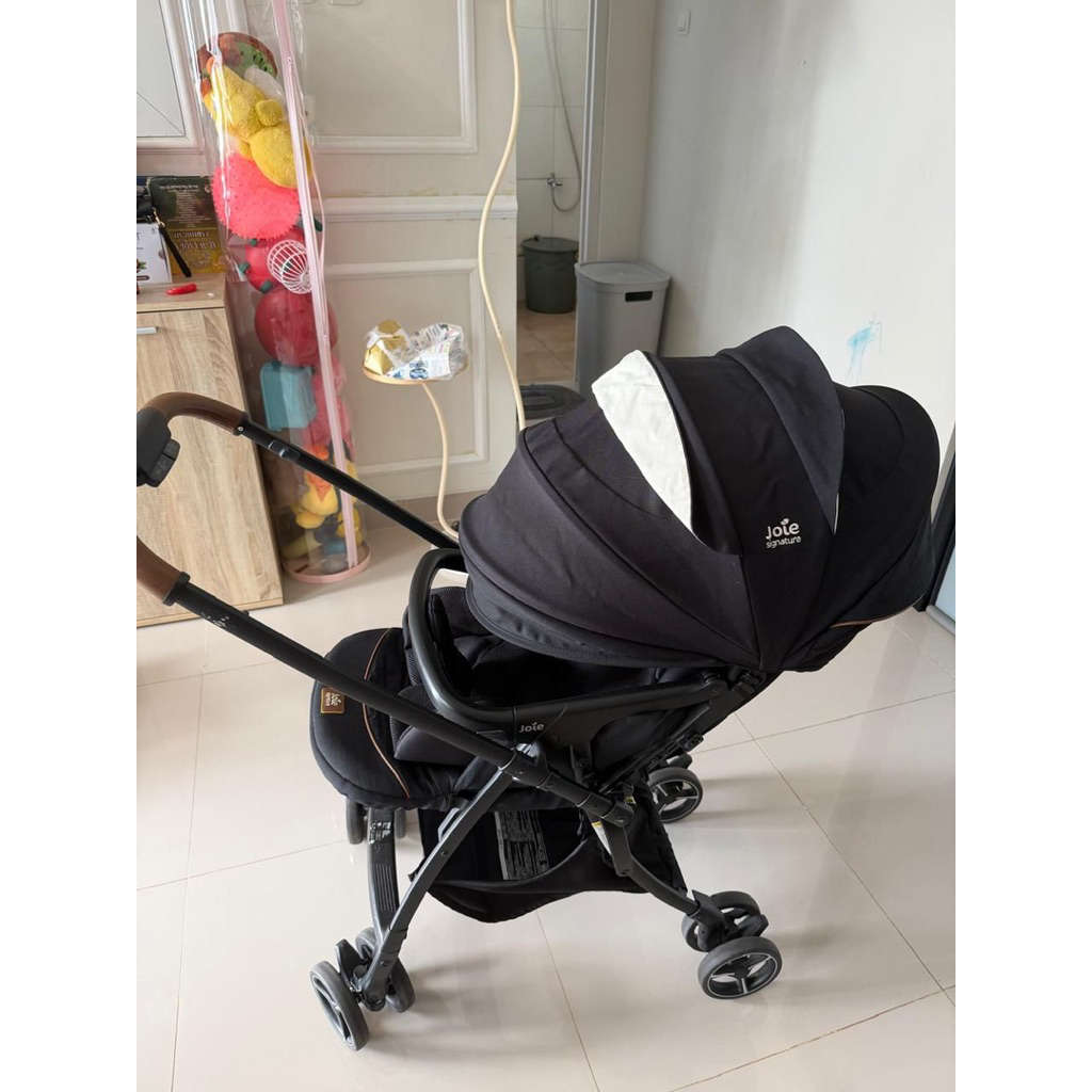 stroller joie signature