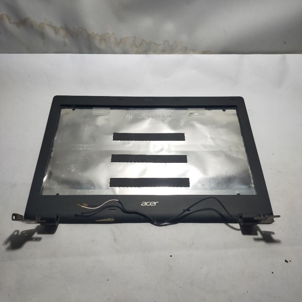 Casing Case Cover+Frame Depan Layar Lcd Laptop Acer Aspire E5-471 E5-471G E5 471