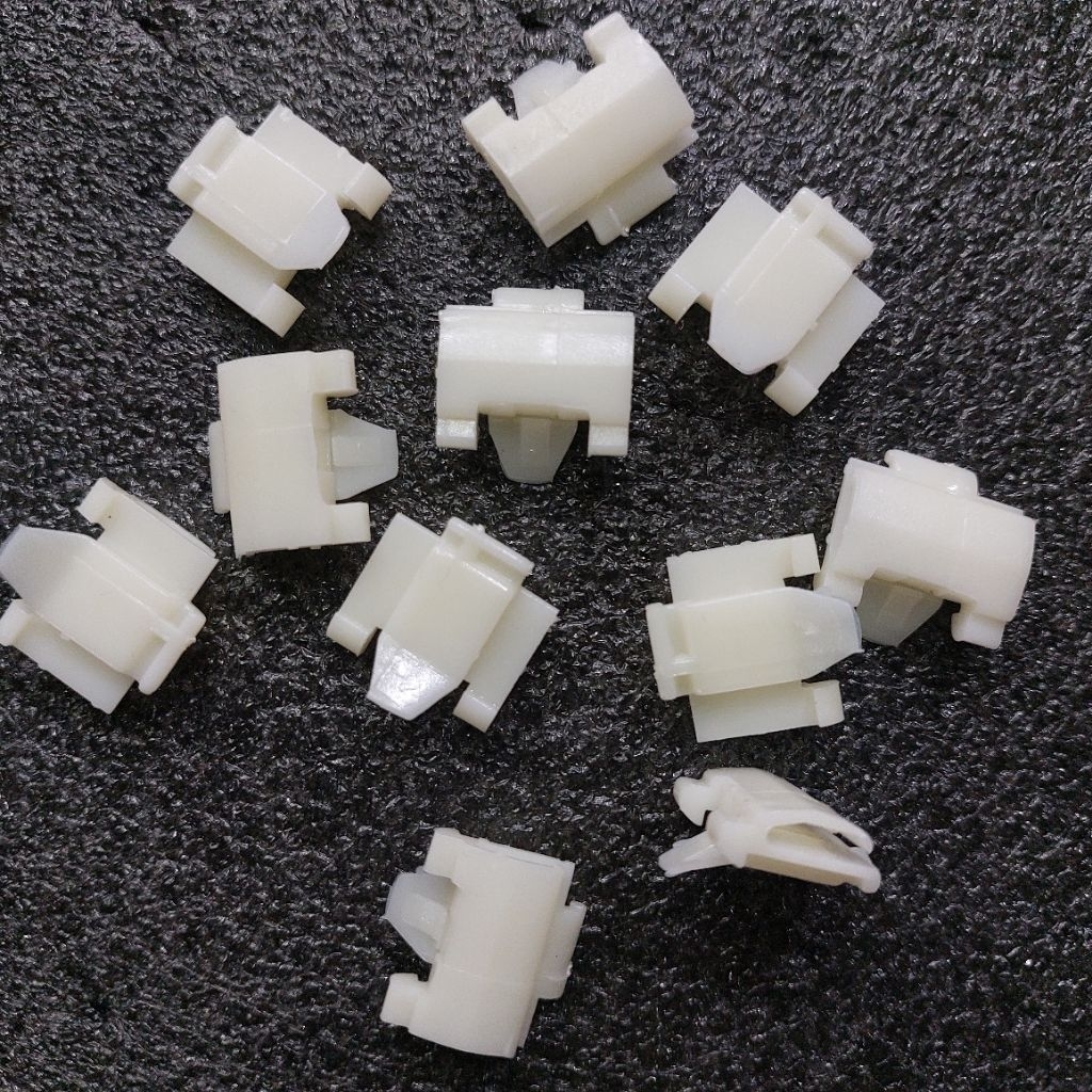 KANCING PELIPIT KACA MOBIL UNIVERSAL